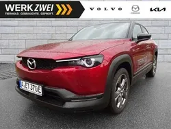 Multitone soul red crystal Gebraucht 2023 Mazda MX30 Ad'Vantage SUV | 26.990 €