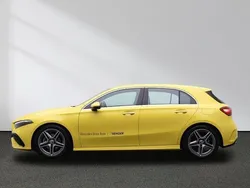 Gelb Gebraucht 2024 Mercedes A180 Kleinwagen | 41.280 €