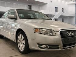 Silber Gebraucht 2006 Audi A4 Limousine | 2.999 € (Fairer Preis)