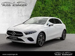 Polar white Gebraucht 2024 Mercedes A250 Progressive Limousine | 30.880 € (Fairer Preis)