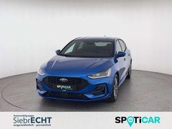 Blau Gebraucht 2024 Ford Focus ST-Line X Limousine | 22.989 € (Superpreis)