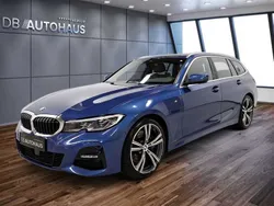 Blau Gebraucht 2021 BMW 320 M Sport Kombi | 32.980 € (Guter Preis)