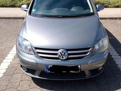 Grau Gebraucht 2007 VW Golf V Kleinwagen | 2.800 € (Fairer Preis)