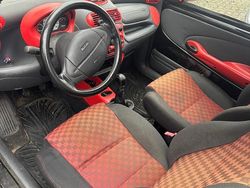 Schwarz Gebraucht 2000 Fiat Seicento Kleinwagen | 200 €