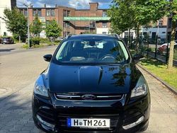 Schwarz Gebraucht 2014 Ford Kuga Titanium SUV | 10.400 € (Fairer Preis)