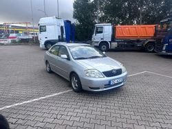 Grau Gebraucht 2003 Toyota Corolla Limousine | 2.990 €