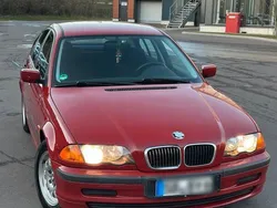 Rot Gebraucht 1999 BMW 316 Limousine | 2.500 €