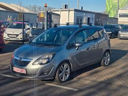 Silber Gebraucht 2011 Opel Meriva Innovation Van / Kleinbus | 2.500 € (Superpreis)