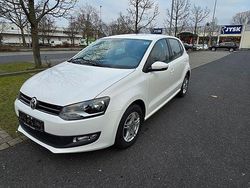 Weiß Gebraucht 2013 VW Polo Comfortline Limousine | 7.950 € (Fairer Preis)