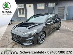 Schwarz Gebraucht 2018 Ford Focus Limousine | 14.490 € (Teuer)