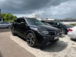 Schwarz Gebraucht 2022 VW Tiguan Allspace R SUV | 42.600 € (Etwas zu teuer)