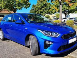 Blau Gebraucht 2020 Kia Ceed 2 Limousine | 16.800 € (Fairer Preis)