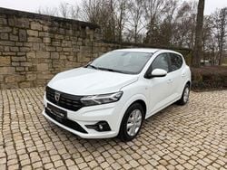 Weiß Gebraucht 2022 Dacia Sandero Essentiel Limousine | 11.999 € (Guter Preis)
