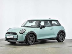 Grün Gebraucht 2025 Mini Cooper Classic Kleinwagen | 27.623 € (Fairer Preis)