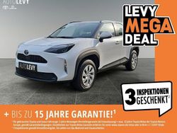 Weiß Gebraucht 2024 Toyota Yaris Cross Business Edition SUV | 22.887 € (Guter Preis)