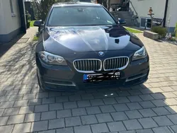 Blau Gebraucht 2015 BMW 530 Performance Kombi | 15.890 € (Teuer)