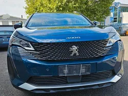 Blau Gebraucht 2021 Peugeot 3008 GT-line SUV | 18.399 € (Superpreis)