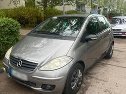 Grau Gebraucht 2004 Mercedes A160 Limousine | 2.900 €