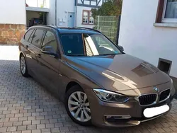 Braun Gebraucht 2013 BMW 320 Sport Line Kombi | 8.800 € (Fairer Preis)