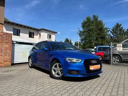 Arablau kristalleffekt Gebraucht 2019 Audi A3 Sport Limousine | 19.999 € (Fairer Preis)
