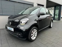 Schwarz Gebraucht 2018 Smart ForFour Passion Kleinwagen | 13.490 € (Etwas zu teuer)