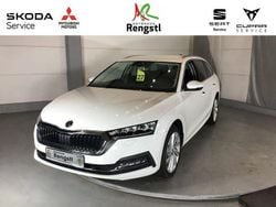 Weiß Gebraucht 2023 Skoda Octavia Style Kombi | 24.490 € (Fairer Preis)