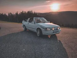 Weiß Gebraucht 1988 Ford Escort Cabriolet Cabrio | 4.999 €