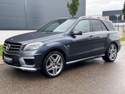Grau Gebraucht 2012 Mercedes ML63 AMG AMG SUV | 25.990 € (Guter Preis)