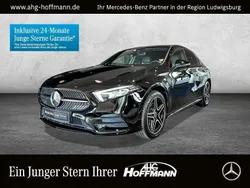 Schwarz Gebraucht 2022 Mercedes A250 AMG Limousine | 27.520 € (Fairer Preis)