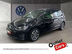 Deep black perleffekt Gebraucht 2017 VW Golf Sportsvan Sound Van / Kleinbus | 11.750 € (Guter Preis)