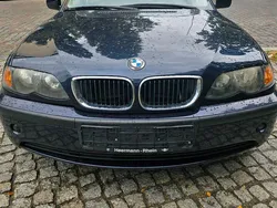 Blau Gebraucht 2003 BMW 318 Limousine | 3.000 € (Guter Preis)