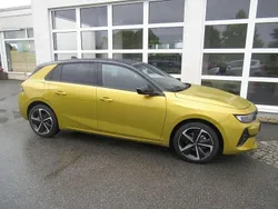 Lackierung amber yellow Gebraucht 2024 Opel Astra Limousine | 23.290 € (Fairer Preis)
