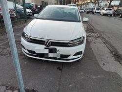 Weiß Gebraucht 2020 VW Polo Trendline Limousine | 9.900 € (Guter Preis)