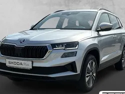Silber Gebraucht 2022 Skoda Karoq Tour SUV | 27.990 € (Superpreis)