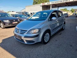 Silber Gebraucht 2006 VW Golf Plus Cross Trendline Van / Kleinbus | 1.650 €