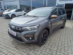Dolomitgrau Neu 2025 Dacia Jogger Extreme Van / Kleinbus | 25.880 € (Fairer Preis)