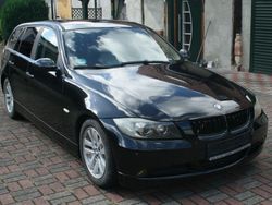 Schwarz Gebraucht 2006 BMW 320 Sport Line Kombi | 3.750 € (Guter Preis)