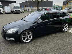 Schwarz Gebraucht 2012 Opel Insignia Kombi | 6.600 € (Fairer Preis)