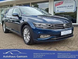 Aquamarinblau metallic Gebraucht 2024 VW Passat Business Kombi | 26.790 € (Superpreis)