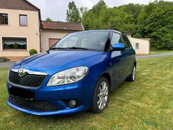 Blau Gebraucht 2014 Skoda Fabia Best of Limousine | 6.200 € (Guter Preis)