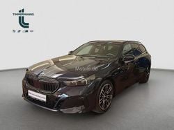 Schwarz Gebraucht 2024 BMW 520 M Sport Kombi | 48.380 € (Guter Preis)