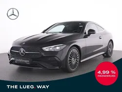 Schwarz metalliclack obsidians Gebraucht 2024 Mercedes 180 AMG Limousine | 52.790 €