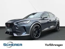 Magnetic grau metallic Gebraucht 2024 Cupra Formentor VZ SUV | 54.900 €