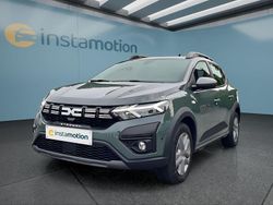 Grau Gebraucht 2023 Dacia Sandero Stepway Kleinwagen | 16.949 € (Fairer Preis)
