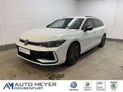 Pure white Gebraucht 2024 VW Passat Style Kombi | 47.470 €
