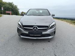 Grau Gebraucht 2018 Mercedes A200 Limousine | 15.950 € (Fairer Preis)