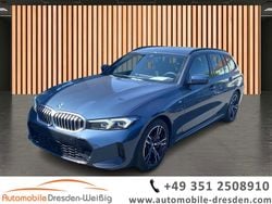 Blau Gebraucht 2024 BMW 330 M Sport Kombi | 38.980 € (Superpreis)
