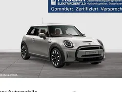 Silber Gebraucht 2023 Mini Cooper SE Classic Kleinwagen | 23.830 € (Teuer)