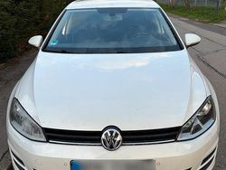 Weiß Gebraucht 2014 VW Golf VII Limousine | 8.000 € (Fairer Preis)