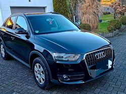 Schwarz Gebraucht 2012 Audi Q3 SUV | 8.900 € (Teuer)